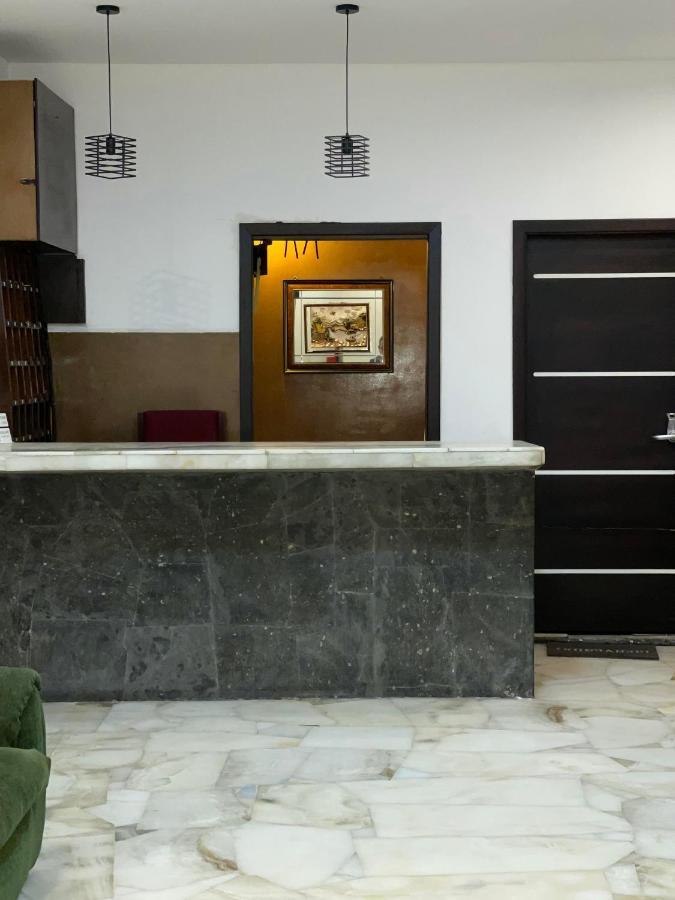 Alston Inn Hotel 키토 외부 사진