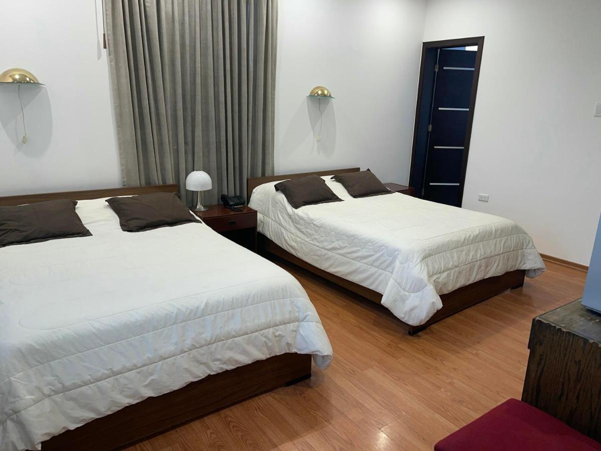Alston Inn Hotel 키토 외부 사진