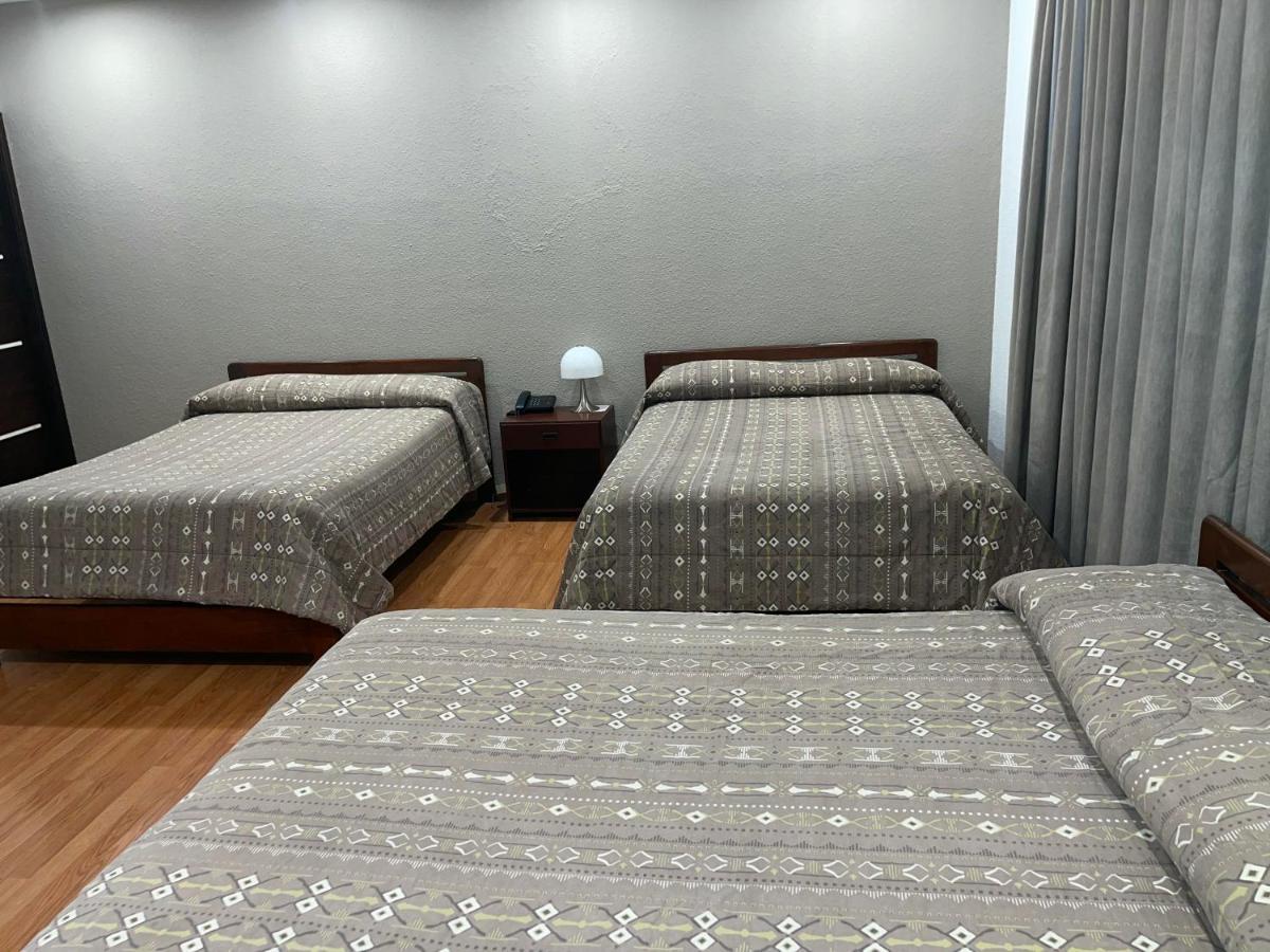 Alston Inn Hotel 키토 외부 사진