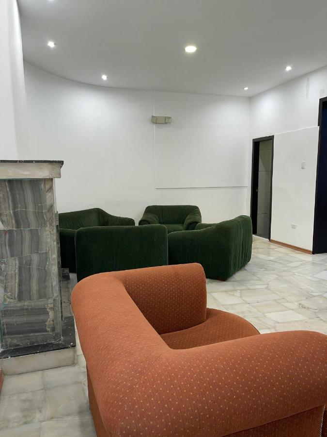 Alston Inn Hotel 키토 외부 사진
