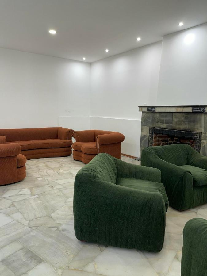 Alston Inn Hotel 키토 외부 사진
