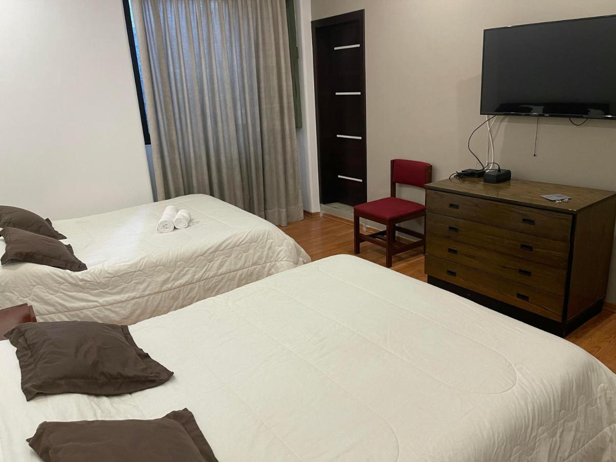 Alston Inn Hotel 키토 외부 사진