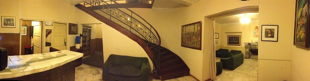 Alston Inn Hotel 키토 외부 사진