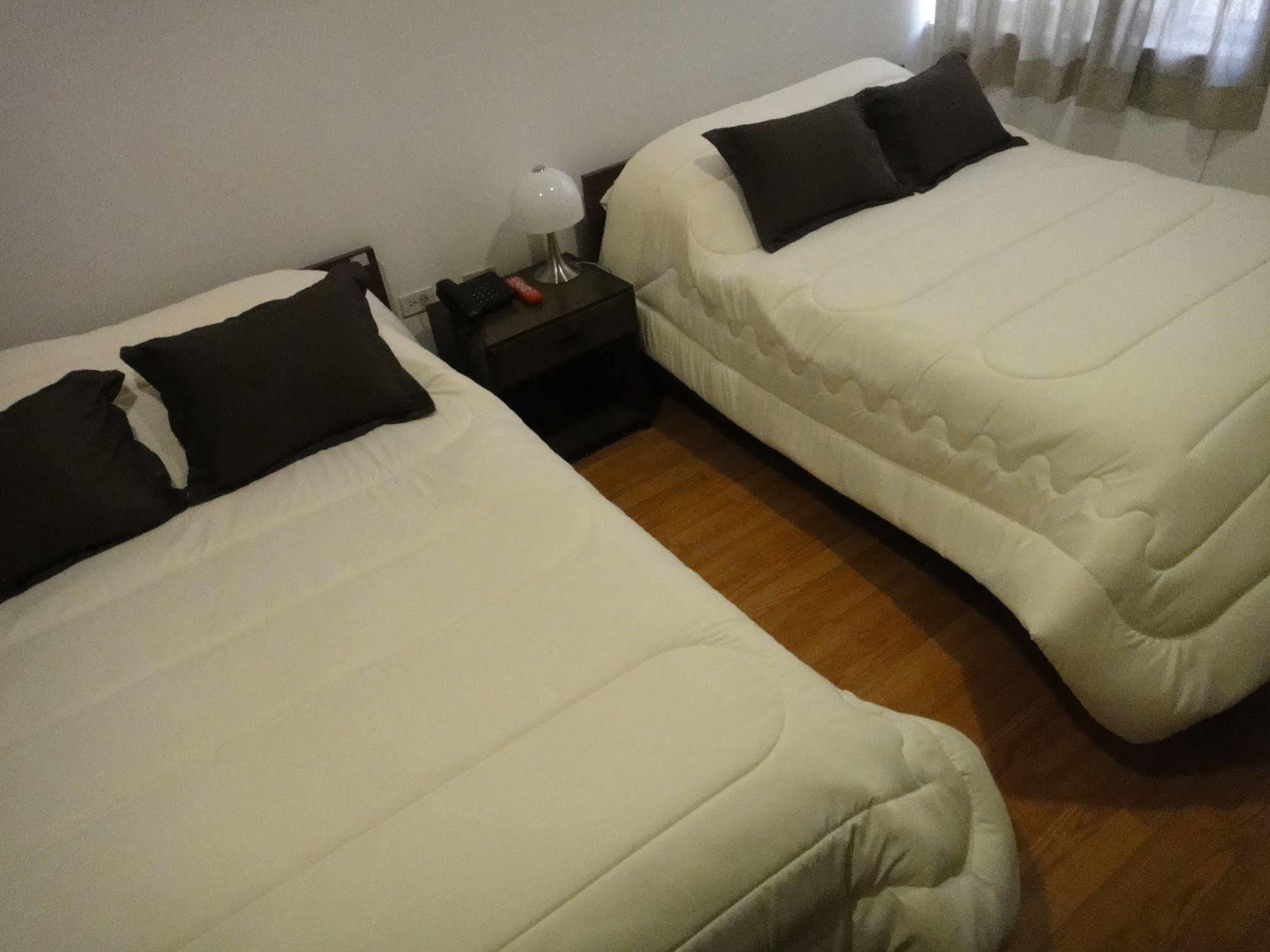 Alston Inn Hotel 키토 외부 사진